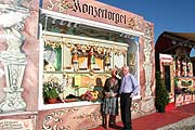 Schausteller Adolf Stey hatte Bernhard Paul eine historische Konzertorgel auf den Platz gestellt (Foto: MartiN Schmitz)